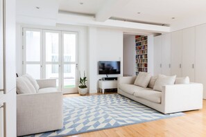 TV, books