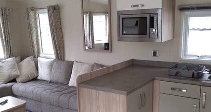 3 bed Static Caravan in Newquay 5 Mins From Beach