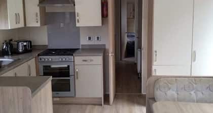 3 bed Static Caravan in Newquay 5 Mins From Beach