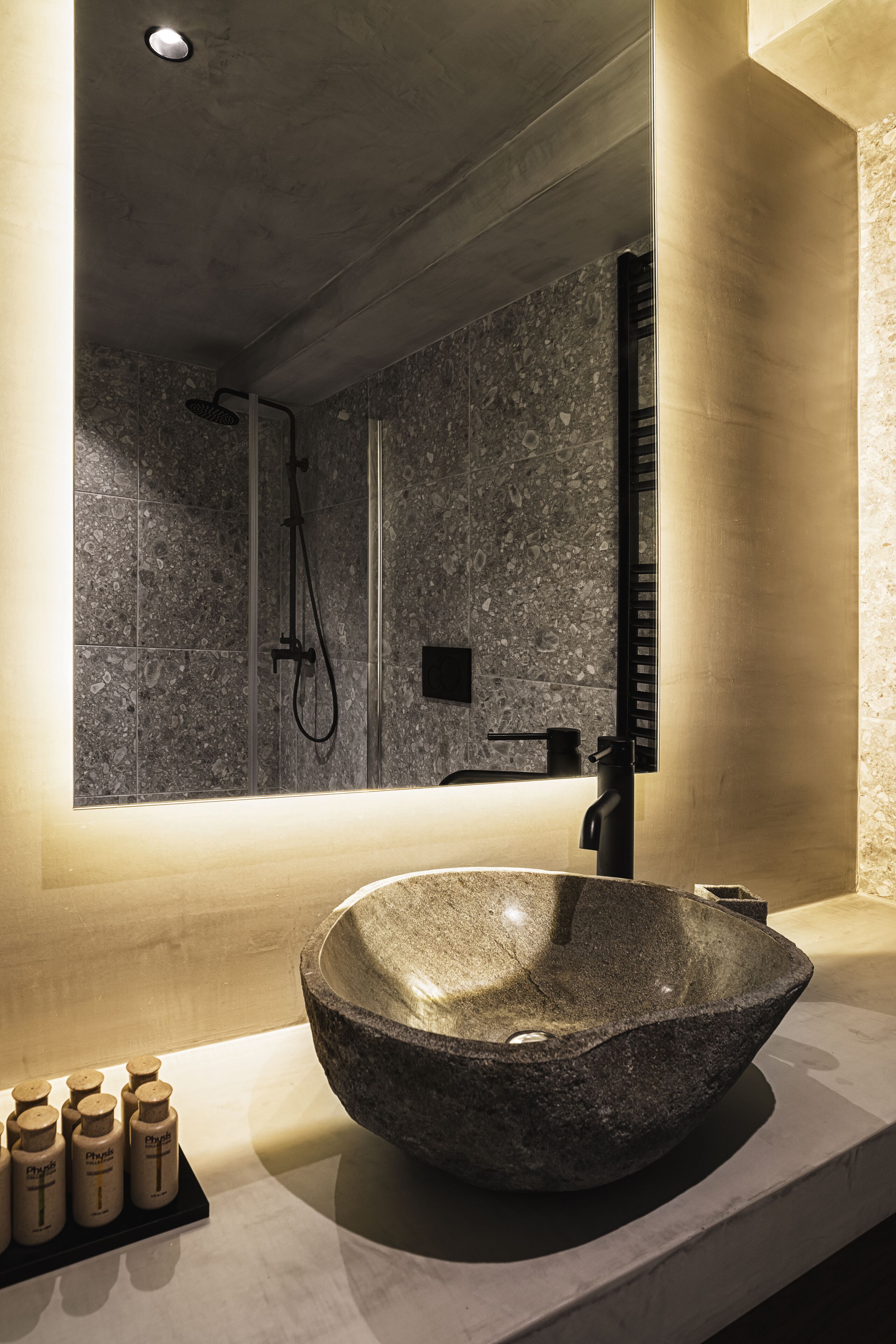 executive room, balcony | bathroom | shower, rainfall showerhead, hair dryer, slippers