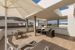 Bungalou, 3 dormitoris, vistes al mar (Terrace) | Caixa forta a l'habitació i escriptori 