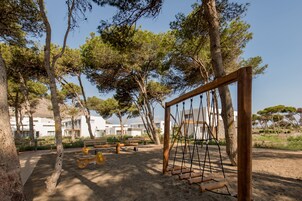 Children's play area - outdoor