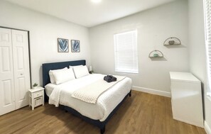 2 bedrooms, iron/ironing board, travel cot, free WiFi