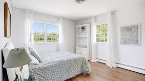 5 Schlafzimmer, Bügeleisen/Bügelbrett, Internetzugang, Bettwäsche