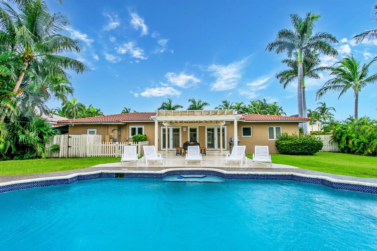 Et oppvarmet basseng