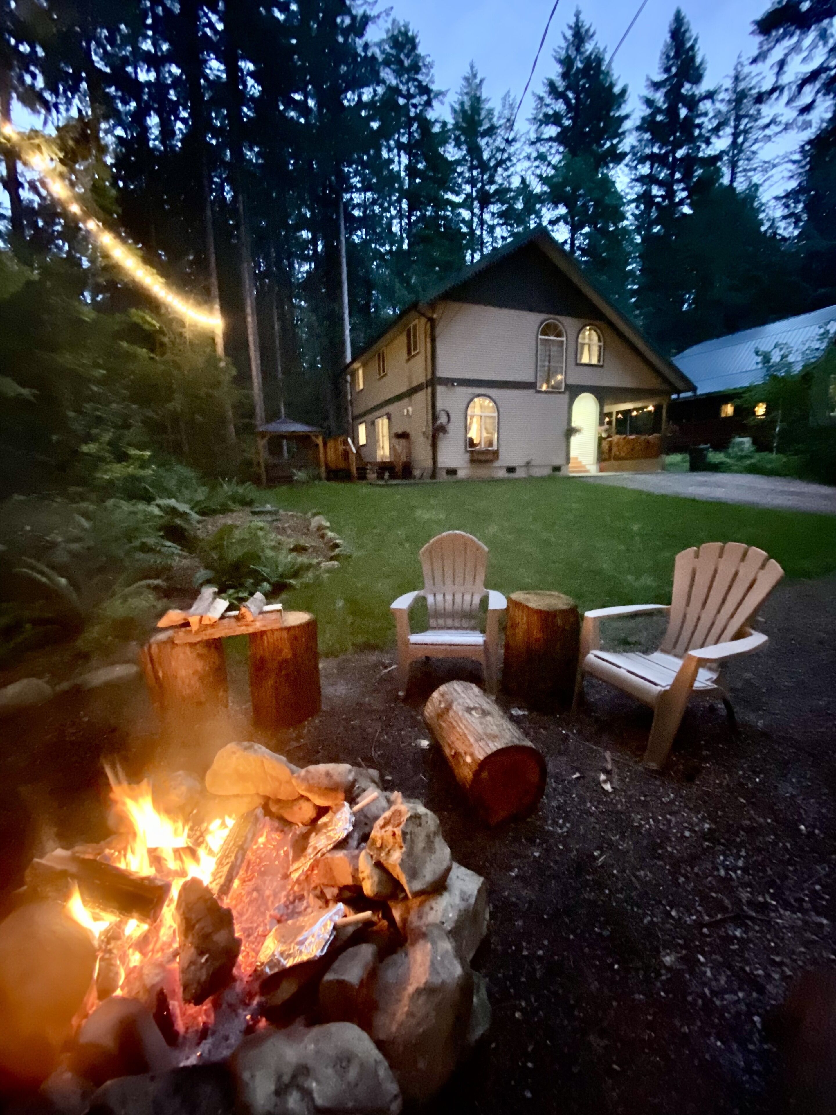 Waldhaus Mountain Chalet, close to skiing, hiking, biking, Fiber WIFI