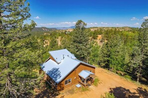 Exterior - Stunning Views at Private Mountain Cabin Hot Tub! (Cripple Creek)