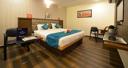 OYO Premium Kothapet