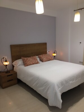 2 camere, ferro/asse da stiro, Wi-Fi gratuito, lenzuola