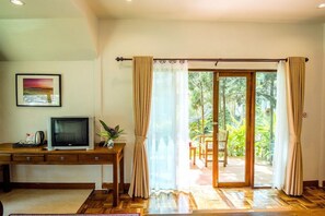 Living area - E-outfitting Pai Resort (Pai)