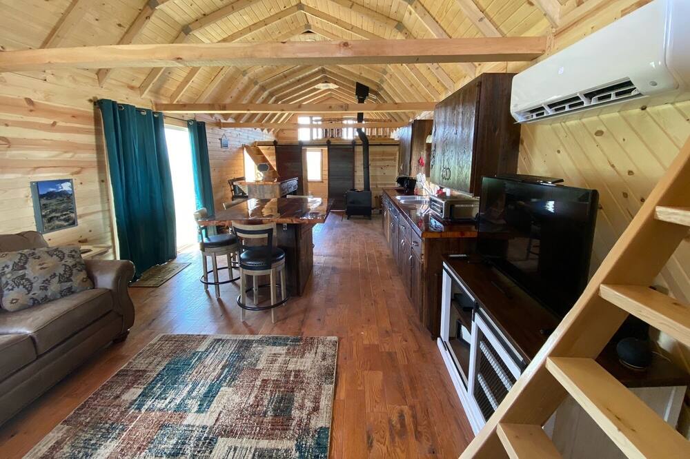 6 Best Ranches To Stay In Iowa, USA - Updated 2024 | Trip101