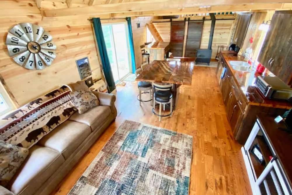 6 Best Ranches To Stay In Iowa, USA - Updated 2024 | Trip101