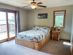 4 dormitorios, tabla de planchar con plancha, wifi gratis y ropa de cama