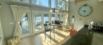 Amazing Lakefront Property