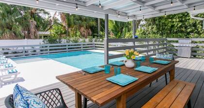 Luxury 5BR Villa Heated Pool & Entertainment Room