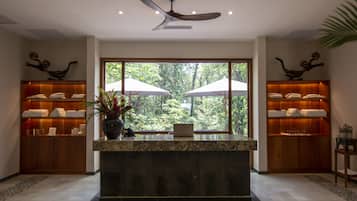 Espace de soins pour les couples, sauna, soins corporels
