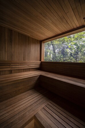 Couples treatment room(s), sauna, body treatments, hydrotherapy - La Coralina Island House (Bocas del Toro)