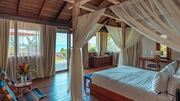 Luxury-Villa | Hochwertige Bettwaren, Daunenbettdecken, Select-Comfort-Betten, Minibar