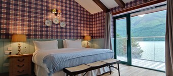 Black Sheep Hotels Cabins - Drover’s Den 