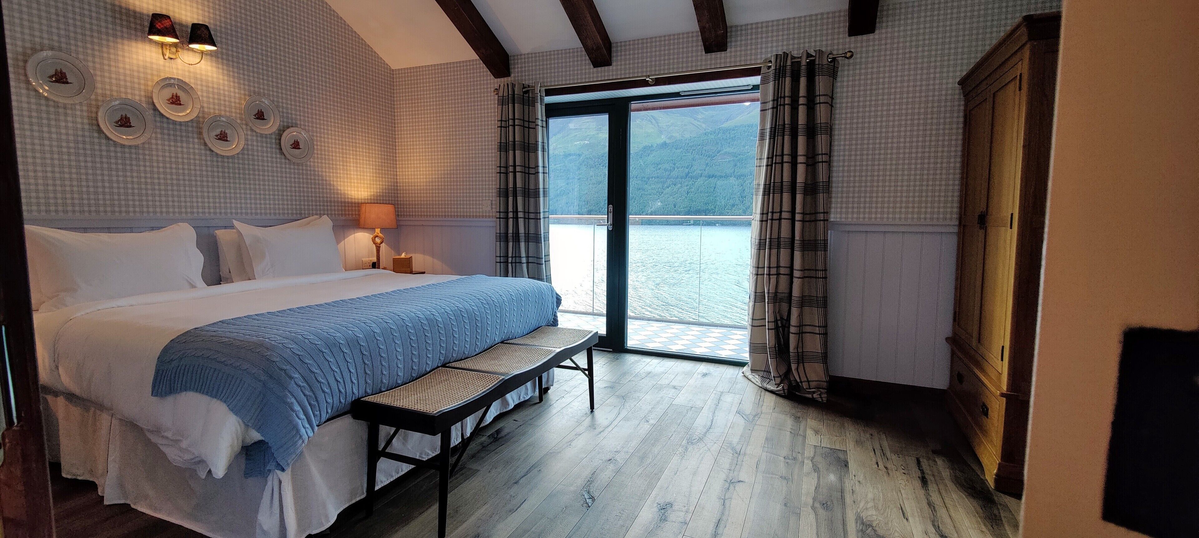 2 soverom, safe på rommet, strykejern/-brett og wi-fi (inkludert)