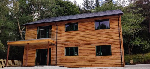 Black Sheep Hotels Cabins - Tartan and Timber