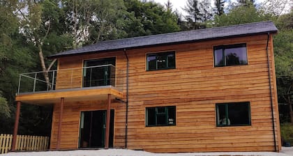 Black Sheep Hotels Cabins - Tartan and Timber