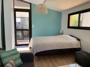 4 عدّة غرف نوم ومكواة/لوح كي وواي فاي مجانًا