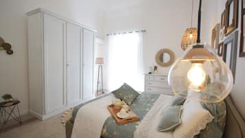 1 Schlafzimmer, Schreibtisch, Bügeleisen/Bügelbrett, Internetzugang