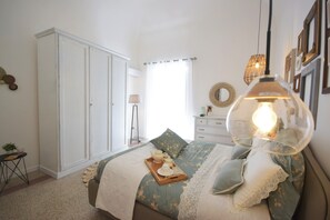 1 Schlafzimmer, Schreibtisch, Bügeleisen/Bügelbrett, Internetzugang