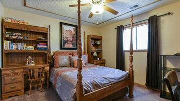 Condo (Notch #8 - POOLS - Great Balcony - Tr) | 2 bedrooms