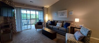 Placid Place Condo, Walk to Marina, Fishing & Boat Rentals