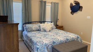 3 bedrooms, iron/ironing board, free WiFi, bed sheets