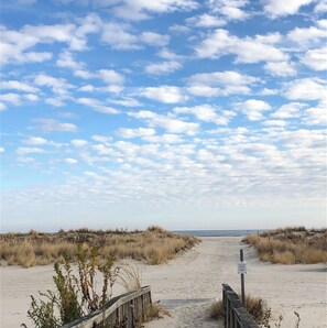 Accommodatie ligt op het strand, strandlakens