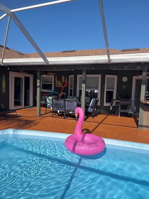 Outdoor pool, a heated pool - Short drive to the beach, or stay by the pool. (Palm Bay)