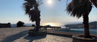 Great View Villa- pool out of use