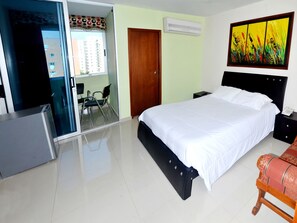 Executive Double Room | 1 bedroom, free WiFi