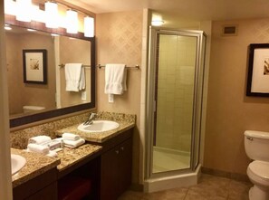 Shower, jetted bath, hair dryer, towels