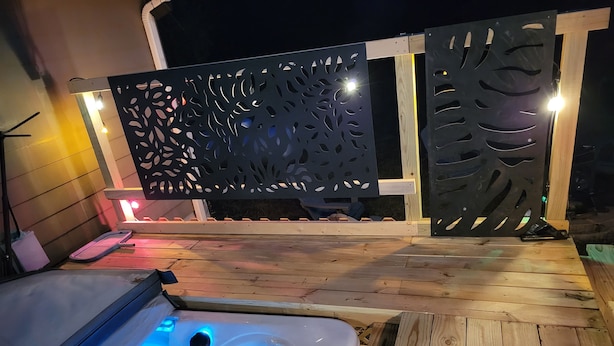 مغطس سبا خارجي