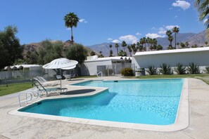 Outdoor pool, a heated pool