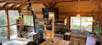 Base Camp Glamping @ Brook Ridge