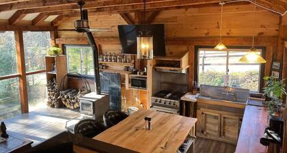 Base Camp Glamping @ Brook Ridge