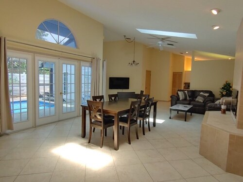 Beachside Pool House with heated pool, Short Walk to the Beach!