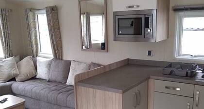 3 bed static caravan in Newquay 5 mins from Beach