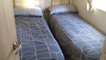 3 bedrooms, WiFi, bed sheets