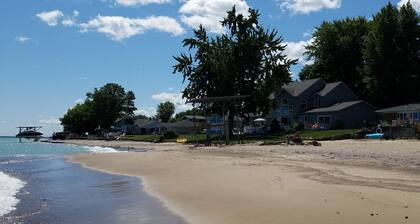 LAKE HURON BEACH SUITE