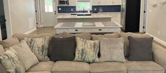 Enjoy "The Lake Life" at Kentucky Lake!