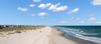 "Clippers Ocean Spray" - Oceanfront Home w/ Private Pool, 6 Bedrooms / 6 Bathrooms, Updated 2022