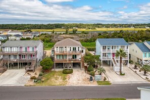 Exterior - "Suncatcher" - Pet Friendly, 3 Bedroom, 2 Bath Duplex (Holden Beach)