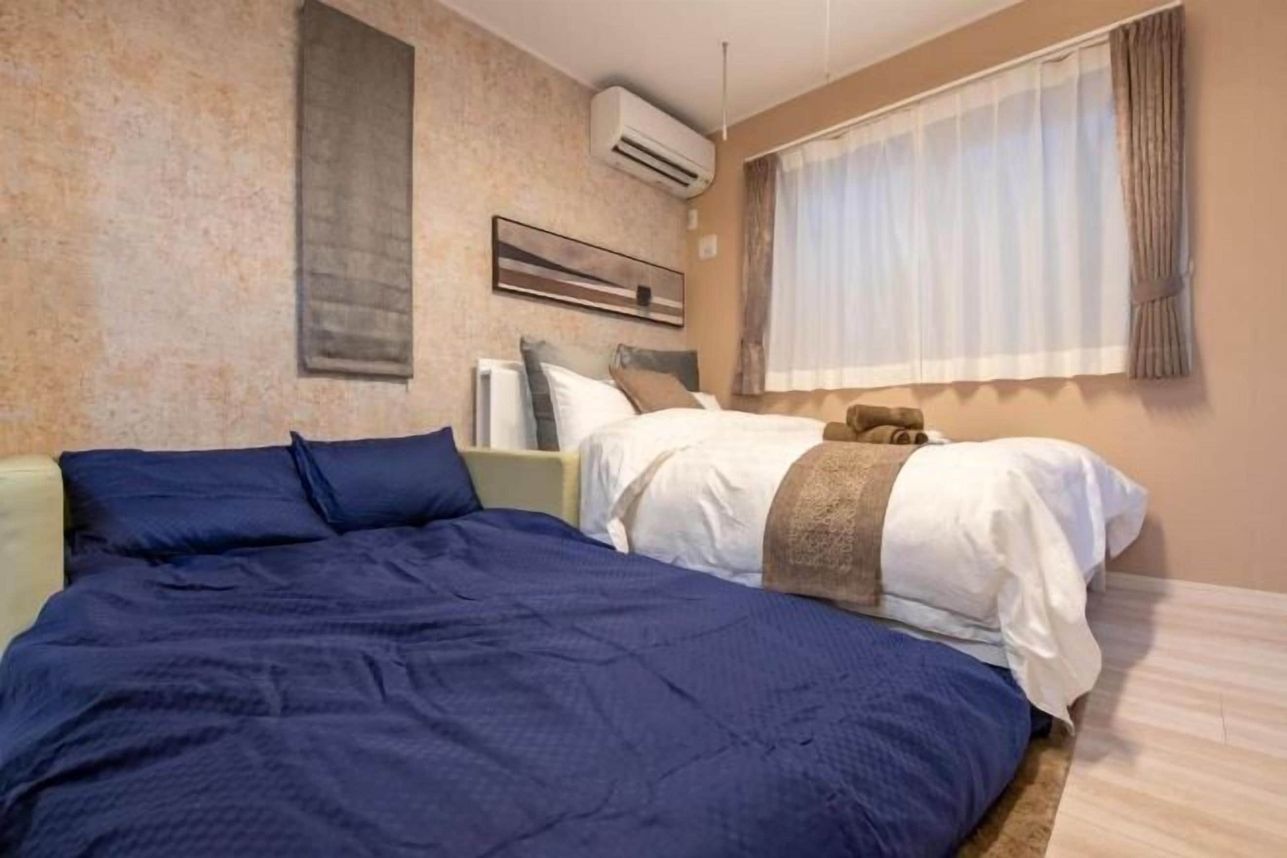 1 habitación, tabla de planchar con plancha y wifi gratis 