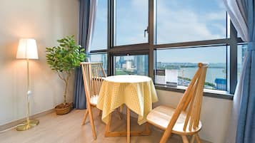 1 bedroom, free WiFi